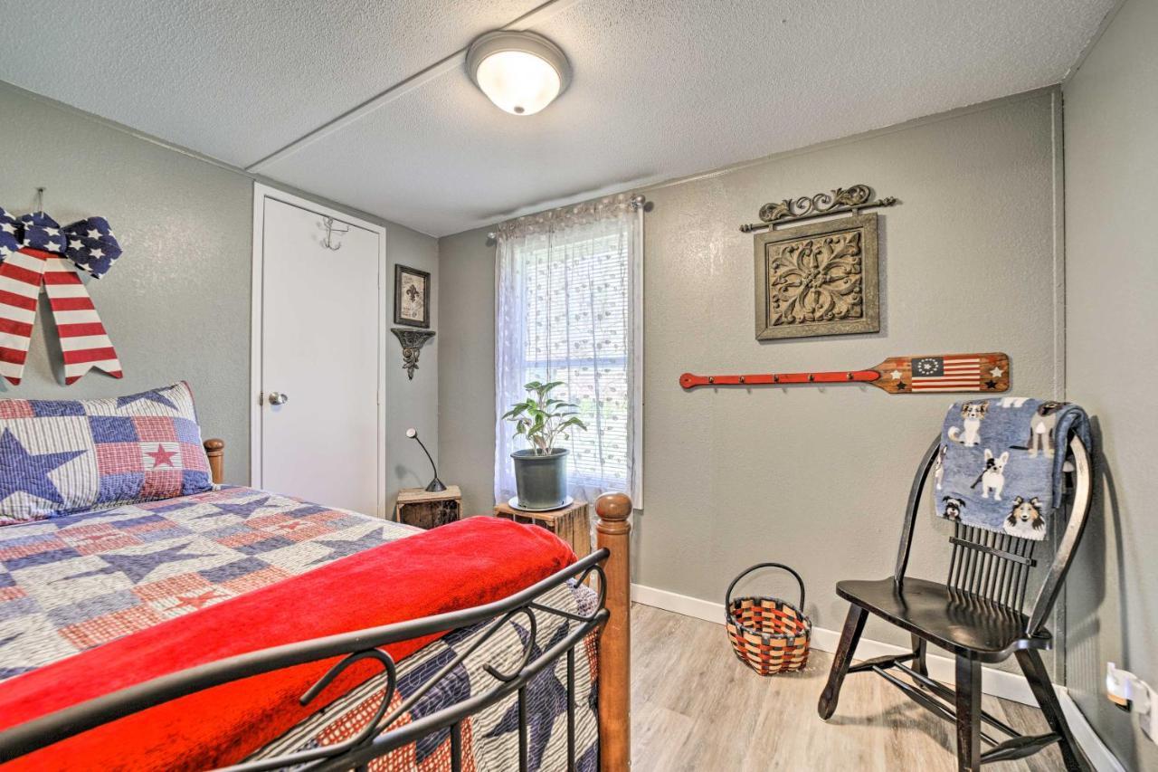 Smoky Mountain Vacation Rental With Hot Tub And Kayaks Whittier エクステリア 写真