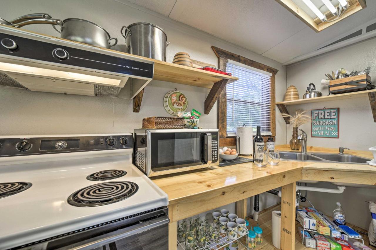Smoky Mountain Vacation Rental With Hot Tub And Kayaks Whittier エクステリア 写真