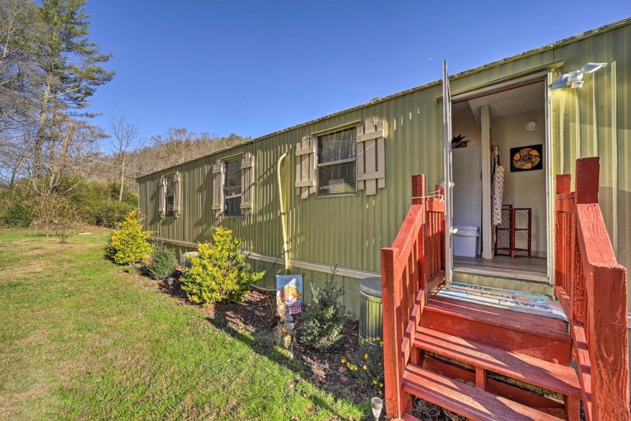Smoky Mountain Vacation Rental With Hot Tub And Kayaks Whittier エクステリア 写真