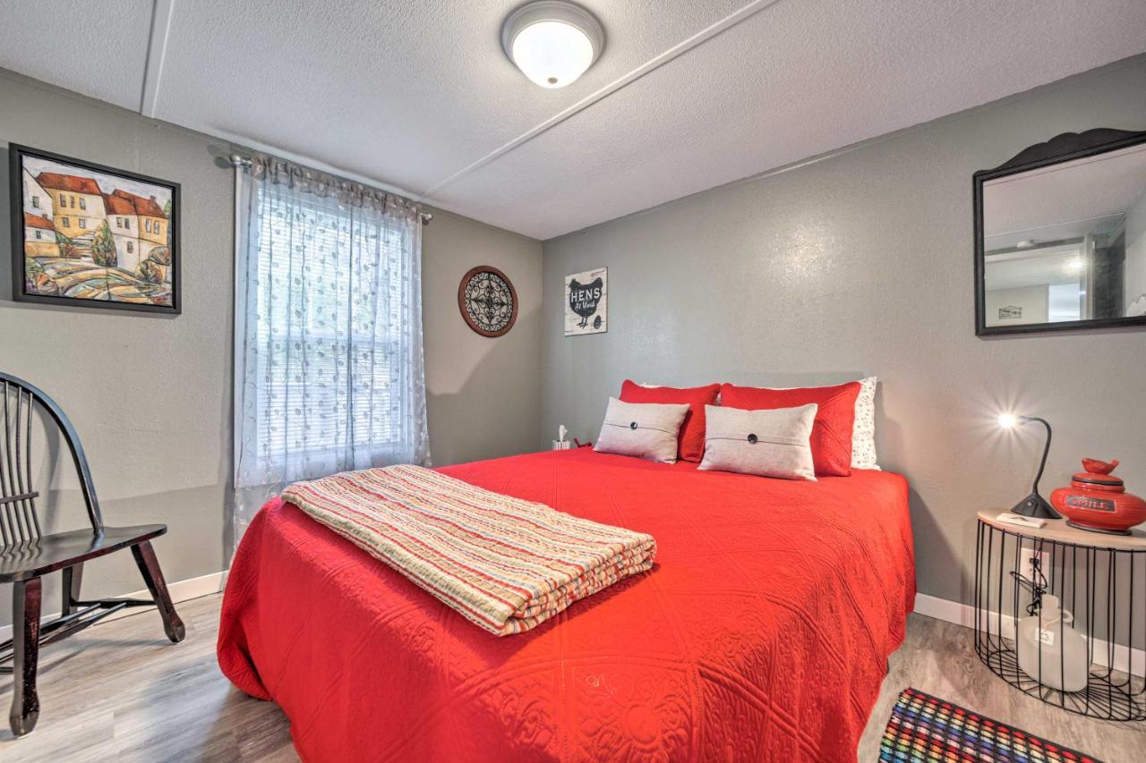 Smoky Mountain Vacation Rental With Hot Tub And Kayaks Whittier エクステリア 写真